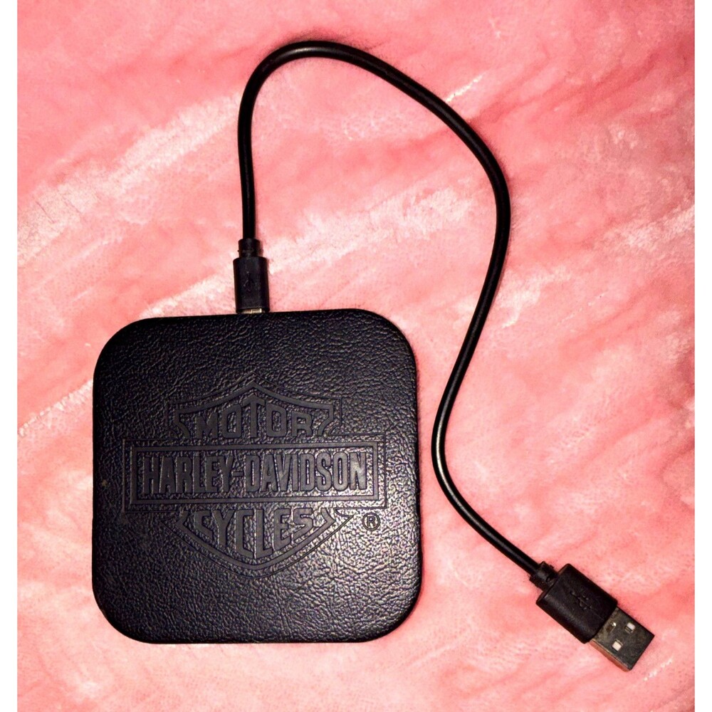 Harley-Davidson Qi Wireless Charging Pad, Black USB, 1 ft Cable, Embossed
